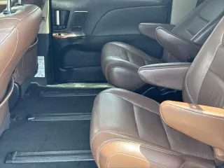Toyota Sienna 2019 AWD XLE 7-Passenger 4dr Mini-Van