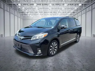 Toyota Sienna 2019 AWD XLE 7-Passenger 4dr Mini-Van