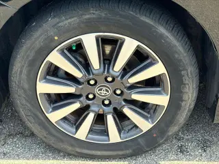 Toyota Sienna 2019 AWD XLE 7-Passenger 4dr Mini-Van