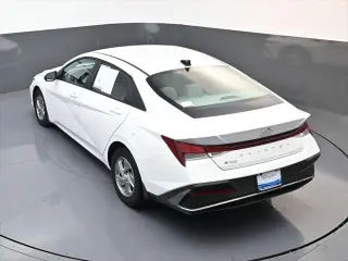 Hyundai ELANTRA 2026 SE 4dr Sedan