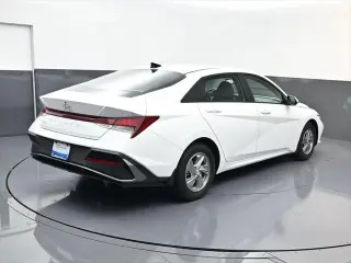 Hyundai ELANTRA 2026 SE 4dr Sedan
