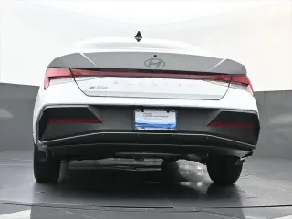 Hyundai ELANTRA 2026 SE 4dr Sedan