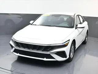 Hyundai ELANTRA 2026 SE 4dr Sedan