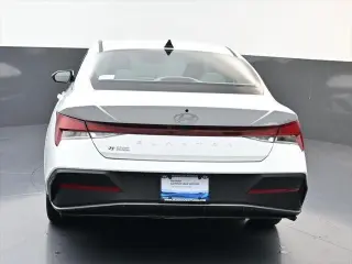 Hyundai ELANTRA 2026 SE 4dr Sedan