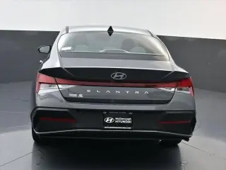 Hyundai ELANTRA 2026 SE 4dr Sedan