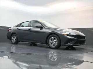 Hyundai ELANTRA 2026 SE 4dr Sedan
