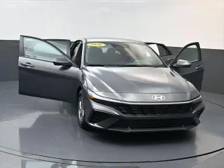 Hyundai ELANTRA 2026 SE 4dr Sedan