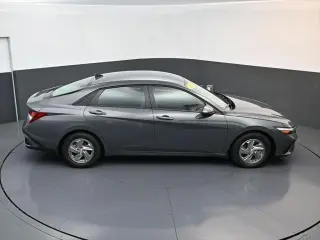 Hyundai ELANTRA 2026 SE 4dr Sedan