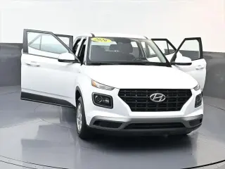 Hyundai VENUE 2026 SE 4dr Crossover