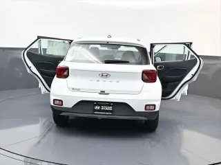 Hyundai VENUE 2026 SE 4dr Crossover