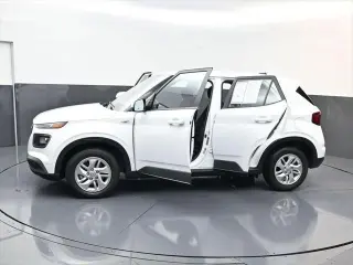 Hyundai VENUE 2026 SE 4dr Crossover