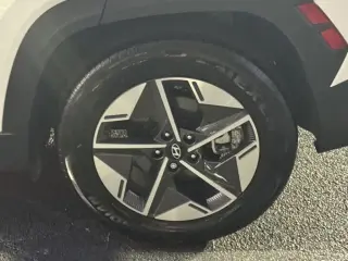 Hyundai TUCSON 2025 SEL 4dr SUV