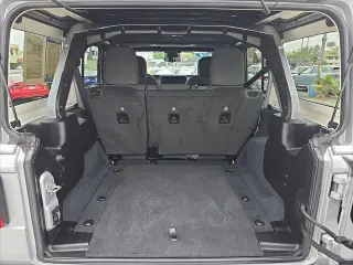 Jeep Wrangler 2024 4x4 Sahara 4dr SUV
