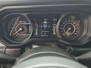 Jeep Wrangler 2024 4x4 Sahara 4dr SUV