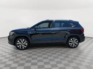 Volkswagen Taos 2024 SE 4dr SUV