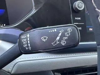 Volkswagen Taos 2024 SE 4dr SUV
