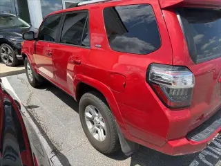 Toyota 4Runner 2022 4x2 SR5 4dr SUV