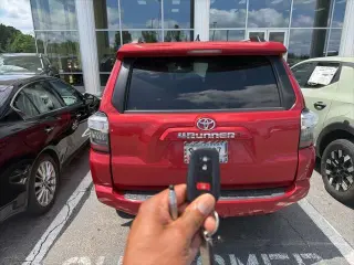 Toyota 4Runner 2022 4x2 SR5 4dr SUV
