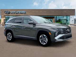 Hyundai TUCSON 2026 SEL 4dr SUV