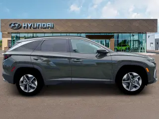Hyundai TUCSON 2026 SEL 4dr SUV