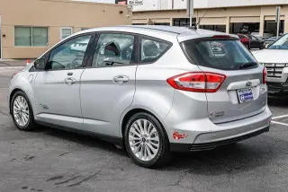 Ford C-MAX Energi 2017 SE 4dr Wagon
