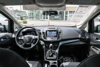 Ford C-MAX Energi 2017 SE 4dr Wagon