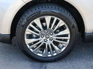 Toyota Venza 2022 AWD XLE 4dr Crossover