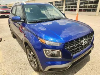Hyundai VENUE 2025 SEL 4dr Crossover