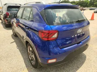 Hyundai VENUE 2025 SEL 4dr Crossover