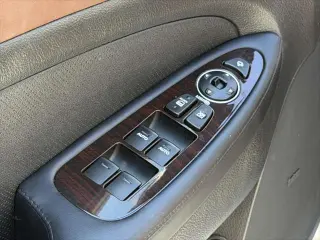 Hyundai Genesis 2013 3.8L 4dr Sedan