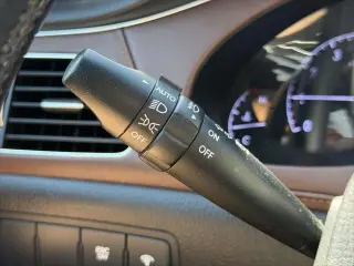 Hyundai Genesis 2013 3.8L 4dr Sedan