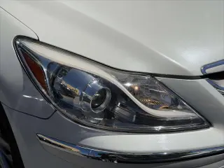 Hyundai Genesis 2013 3.8L 4dr Sedan