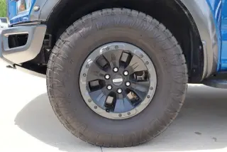 Ford F-150 2018 4x4 Raptor 4dr SuperCrew 5.5 ft. SB