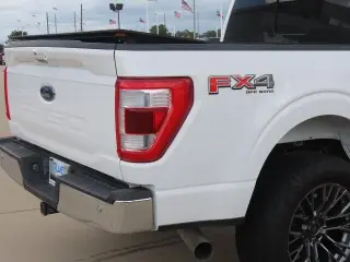 Ford F-150 2021 4x4 XL 4dr SuperCrew 5.5 ft. SB