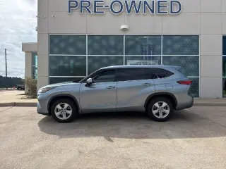 Toyota Highlander 2020 LE 4dr SUV