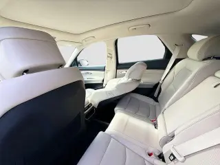 Genesis GV70 2023 AWD 2.5T Standard 4dr SUV