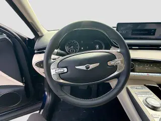 Genesis GV70 2023 AWD 2.5T Standard 4dr SUV
