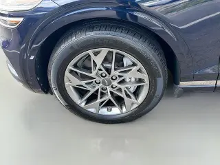 Genesis GV70 2023 AWD 2.5T Standard 4dr SUV
