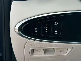 Genesis GV70 2023 AWD 2.5T Standard 4dr SUV