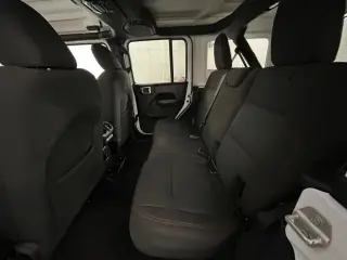 Jeep Wrangler 2023 4x4 Rubicon 4dr SUV