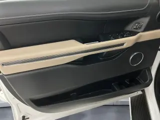 Ford Expedition 2023 4x2 XLT 4dr SUV