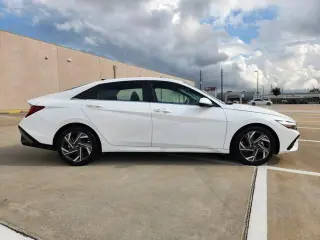 Hyundai ELANTRA 2025 SEL Convenience 4dr Sedan
