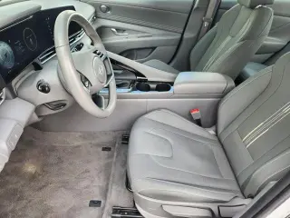 Hyundai ELANTRA 2025 SEL Convenience 4dr Sedan