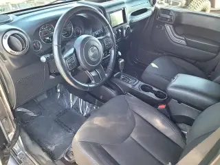 Jeep Wrangler Unlimited 2016 4x4 Sport S 4dr SUV