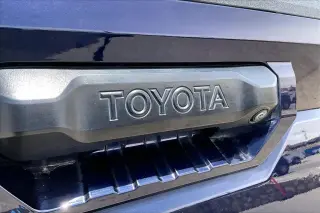 Toyota Tundra 2024 4x2 SR5 4dr CrewMax Cab Pickup SB