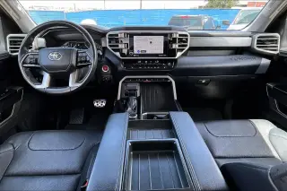 Toyota Tundra 2024 4x2 SR5 4dr CrewMax Cab Pickup SB