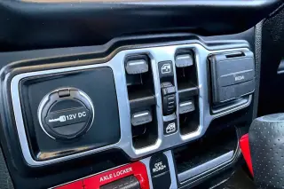 Jeep Gladiator 2023 4x4 Mojave 4dr Crew Cab 5.0 ft. SB