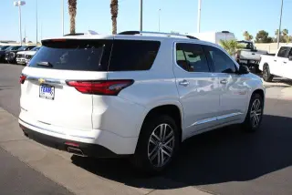 Chevrolet Traverse 2023 4x4 High Country 4dr SUV