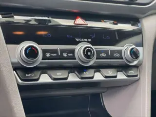 Hyundai ELANTRA 2020 SE 4dr Sedan