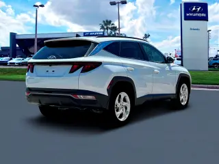 Hyundai TUCSON 2024 SEL 4dr SUV